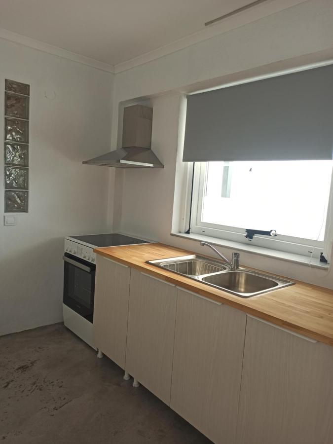 Sun Meets Sea Apartment Athanion Bagian luar foto