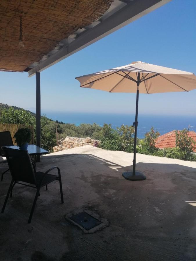Sun Meets Sea Apartment Athanion Bagian luar foto