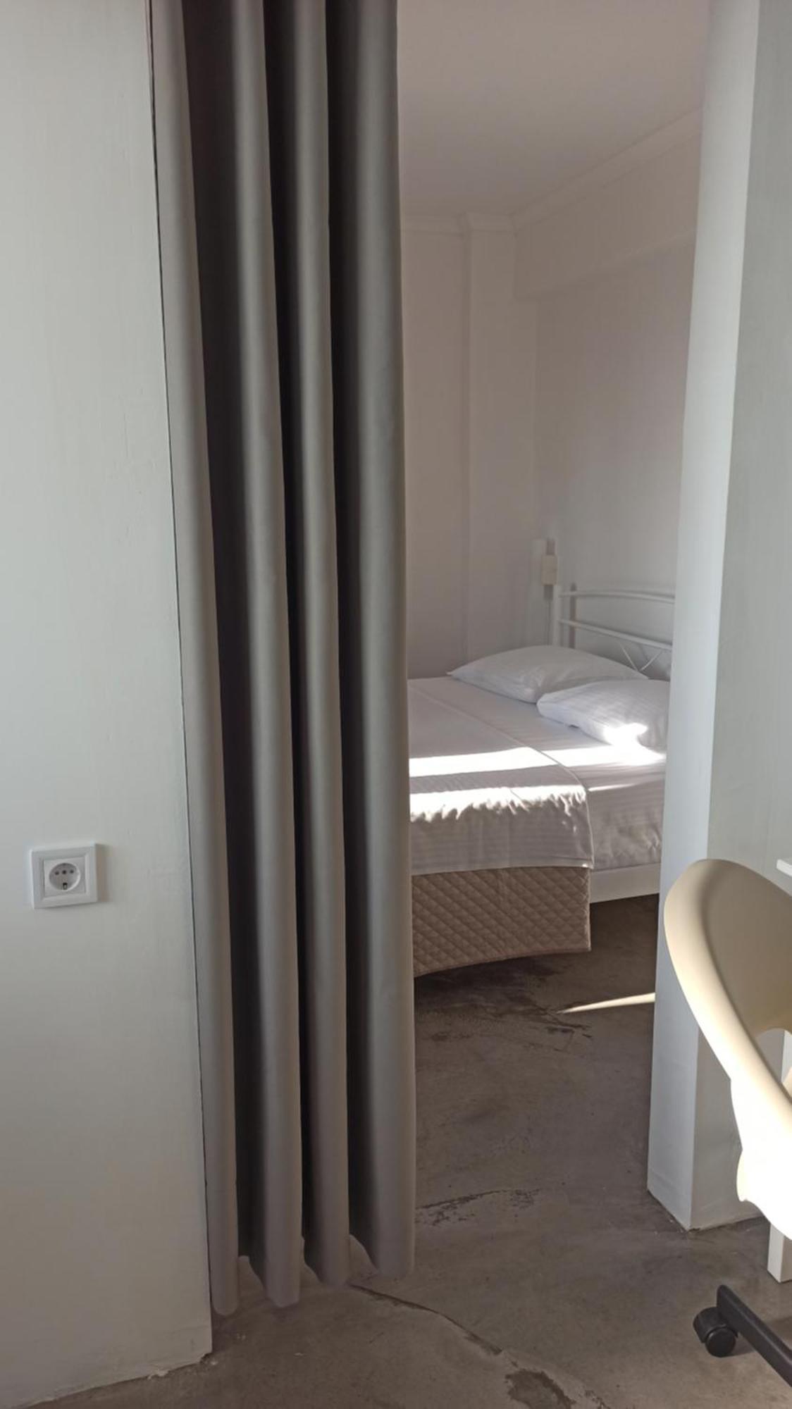 Sun Meets Sea Apartment Athanion Bagian luar foto